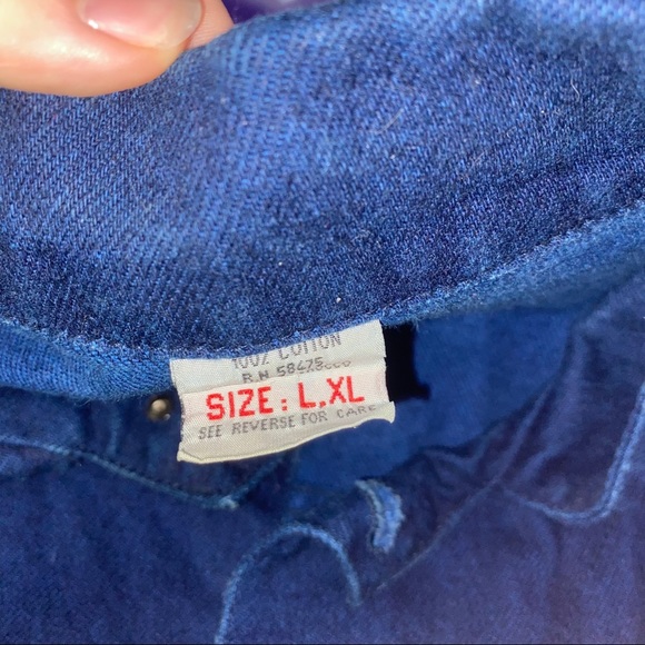 Super dark wash jean jacket - Picture 3 of 5